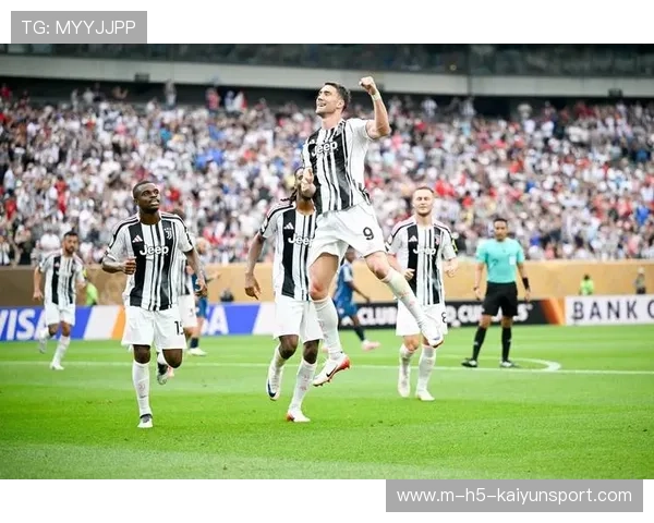 尤文图斯—基耶萨边路突破横传形成关键机会