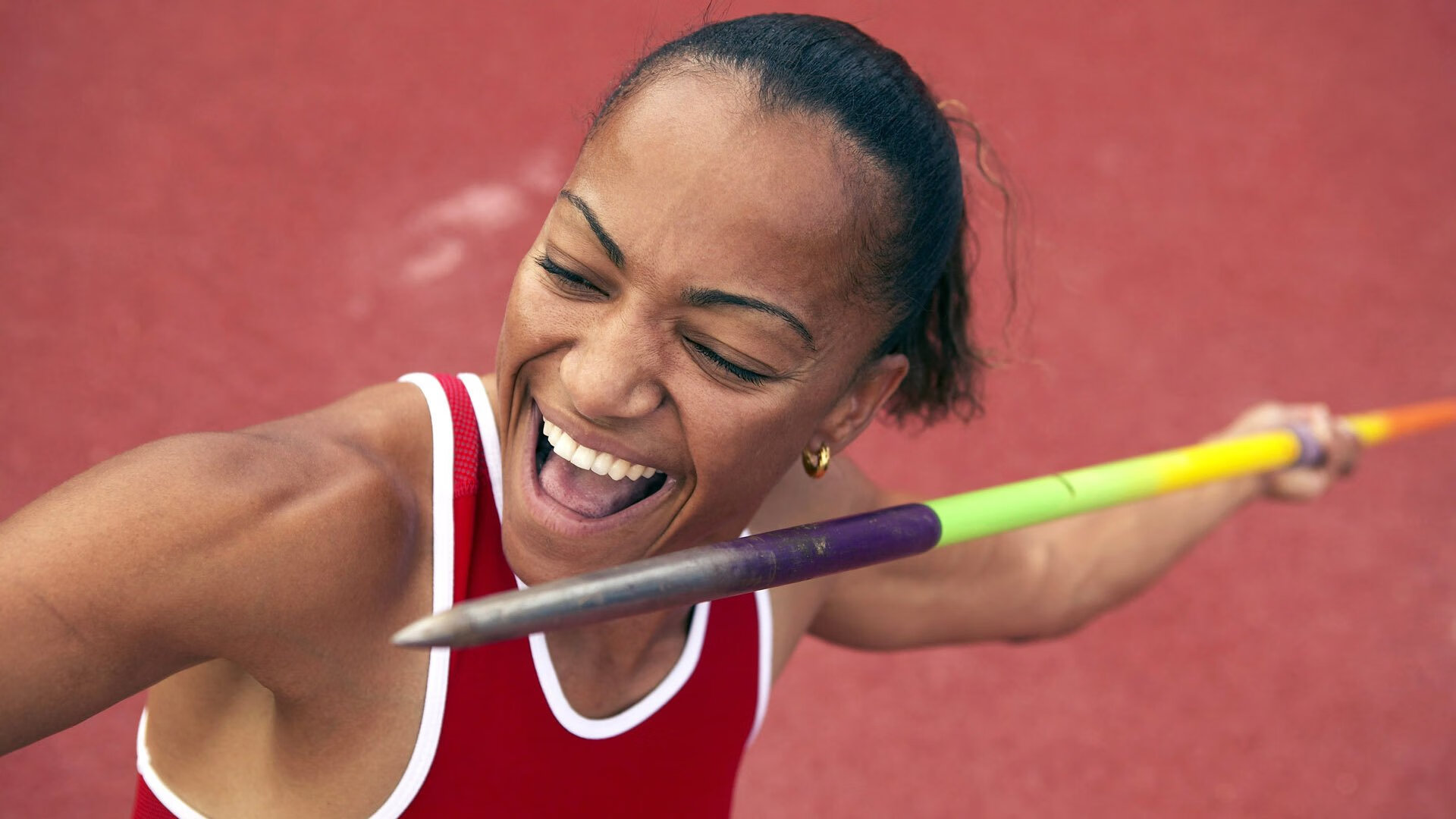 美国队接力换棒精准无误引赞叹，美国队混合接力