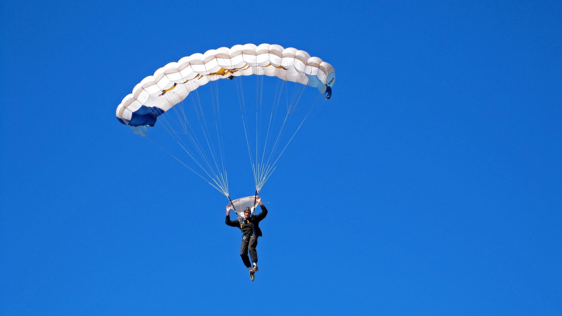 kaiyun开云体育-宁德时代强势登顶，创业板情绪回暖信号拉满